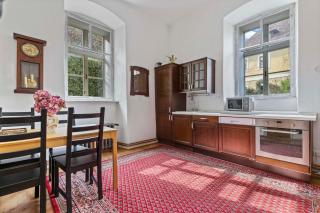 Apartmán vo Vile s krásnou záhradou - 1