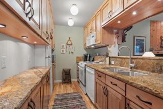 RMR: Mountain Ash 3 Condo in The AspensWilsonWY - 8