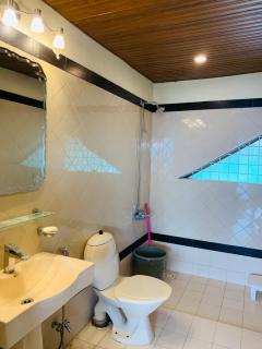 Royal 3BR House, Bhurban - 6