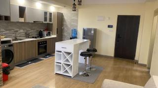 stunning one bedroom apartment with ample parking space heated swimming pool fully equipped gym and amazing city views - 6