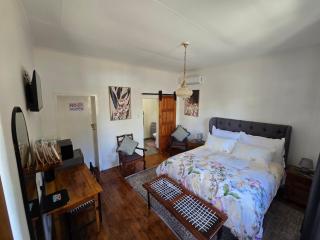 Eagles Accommodation - 0