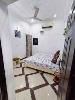Comfy Stay - 1