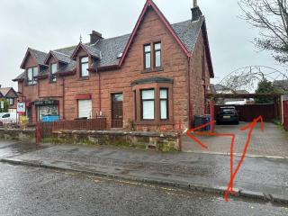 Lomond Villa - 1