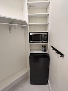 Private Suite 10MI to Bellingham & Border - 2
