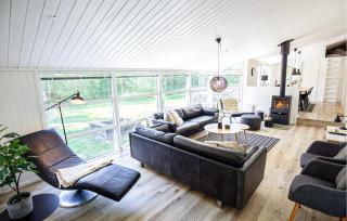 Gorgeous Home In Jerup With Sauna - 8