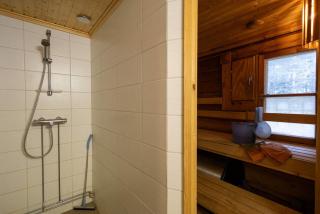 Villa Tilhi - Cozy 2BR Cabin with Sauna & Fireplace - 6