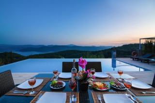 Infinity Pool Panoramic View Villa in Akyaka - Ula - 8
