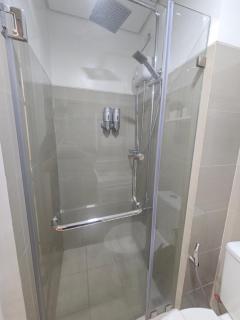 Stay near Mall of Asia, MOA Arena, SMX PICC & NAIA - Athena Suite - 1