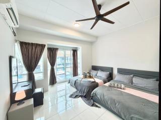 Landed house 16pax setia alam Mall SCCC 4Room WiFi - 7