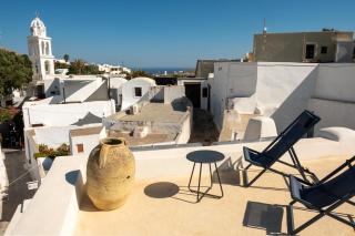 1912 Heritage Residence Santorini, Main Square - 8