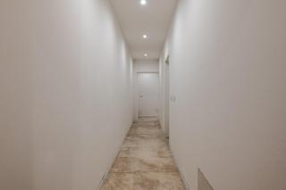 A 150m Due Torri, Loft Elegante in Centro Storico - 3
