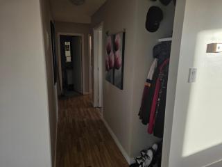 1BR in a 2BR Shared Condo Kensington DT - 6