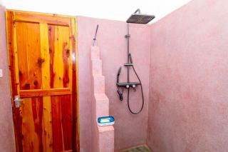 Nyumba Nyeupe - Central Apartments with Parking - Watamu - 1