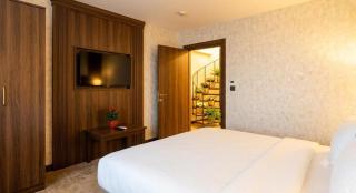 Hotel Usmoon - 9