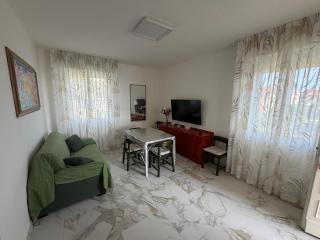 Sea-view apartment in Castiglioncello - 4