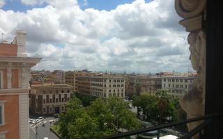 La Rosa del Vaticano Luxury Apartment - 4