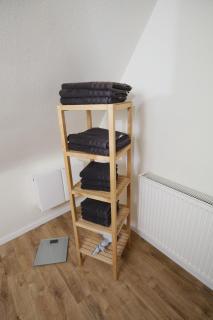 140qm Gästehaus Sunlight, 4 Schlafzimmer für bis zu 6 Personen, überdachte Terrasse, Parkplatz und Garage in Rimpar bei Würzburg - 1