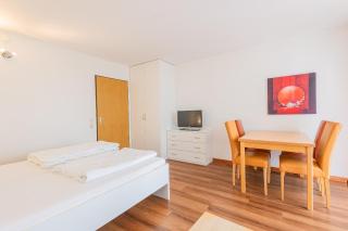 Ferienwohnpark Immenstaad am Bodensee Ein-Zimmer-Apartment 49 17 - 7