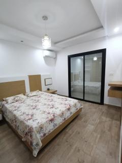 Résidence Petit Paris Appartement 2ᵉ Étage, Côté Rue - 1