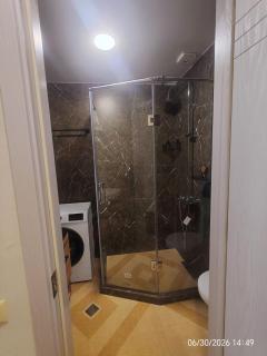 Modern Studio 2 Mins from Beach & New Boulevard - 1