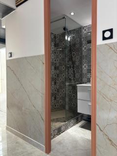 BELLE APPARTEMENT STUDIEUX A 500m DU CENTRE VILLE - 1