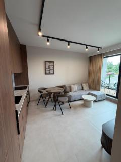 MJ Apartments - 2