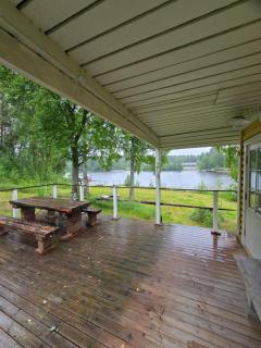 Linnansalmi Lakeside Villa with Sauna - 7