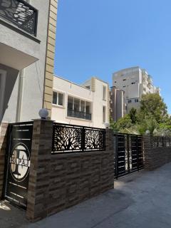 Durres Beach Rooms - 1
