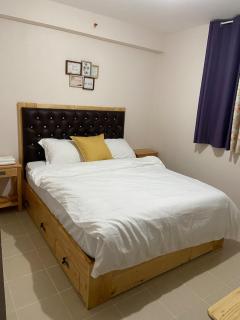 Spacious 2BR Condo in Mactan Near Beach - 5