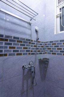 Maryz Secret Haven, cozy one bedroom fully self contained Apartment - 1