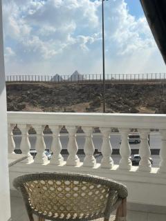 Grand Pyramids & GEM View - 1