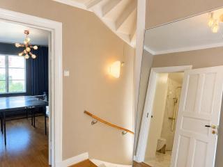 4 Bedroom Townhouse Near Liseberg With Free Parking For Families And Companies - 4
