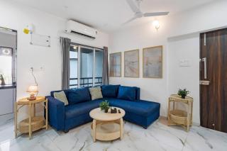 Luna: Chic Secure 1 BHK in the Heart of Bandra W - 5
