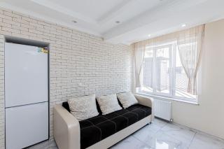 Lev Tolstoy 43B-14 Residence - 3