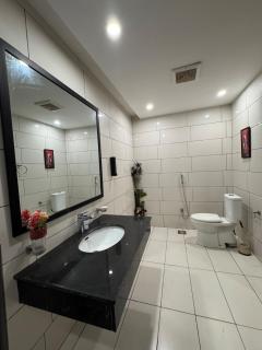 Havana Black 1BHK - Luxury -Bahria heights-1 - 2