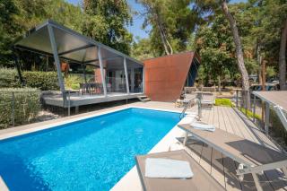 Porton Nature Hideouts - 9