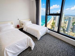 Apartment in sufers paradise level 63 OceanView - 6