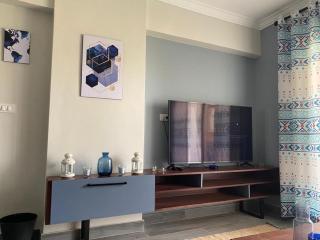 Stylish 2BR Apt - Marseilia Land - 2