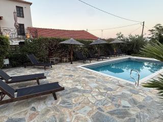 Tsagarakis Studios - 1