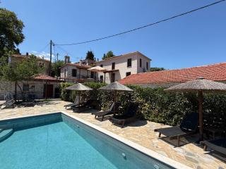 Tsagarakis Studios - 2