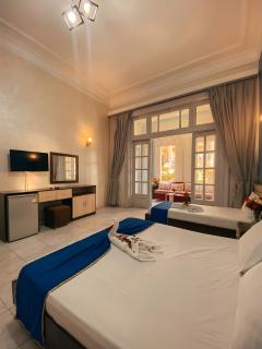 Royal Hostgram and Suites - Cairo - 2