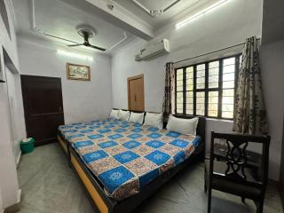 Satyam Hotel - 6