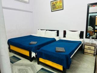 Satyam Hotel - 2