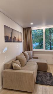 The Amber Hideaway Compact Central Stay - 7