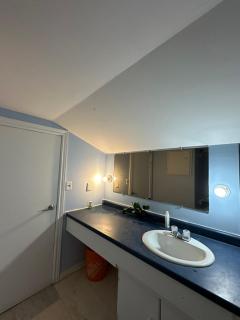 Highway 17 Space Share accommodation - 8
