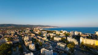 SUNNY HAUSE 106 One Bedroom Apartment - 1