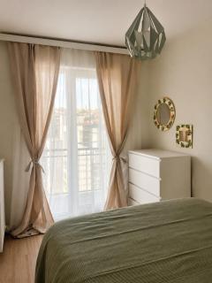 Idealuri Apartment, 10 min from the city center - 9