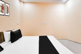 Hotel O RS Guest House - 1