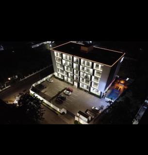 Luxurious One bedroom apartment in Cantonments - 233 BOULEVARD - 1
