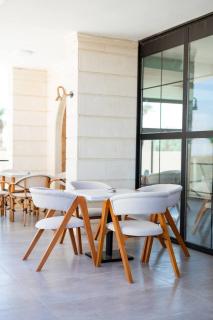 Lurret Hotel - 7